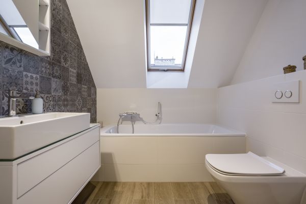 Cost of Attic Bathroom Construction in Delaware